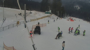 Skiareál Troják - Otočná kamera, svah A - 7.1.2026 v 11:00 Skiareál Troják - Otočná kamera, svah A - 7.1.2026 v 11:00