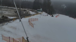 Skiareál Troják - Otočná kamera, svah A - 16.1.2026 v 08:00 Skiareál Troják - Otočná kamera, svah A - 16.1.2026 v 08:00