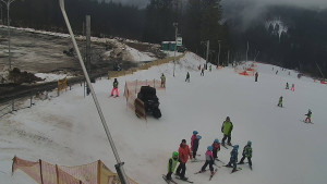 Skiareál Troják - Otočná kamera, svah A - 16.1.2026 v 09:30 Skiareál Troják - Otočná kamera, svah A - 16.1.2026 v 09:30