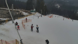 Skiareál Troják - Otočná kamera, svah A - 16.1.2026 v 15:30 Skiareál Troják - Otočná kamera, svah A - 16.1.2026 v 15:30