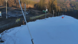 Skiareál Troják - Otočná kamera, svah A - 5.3.2026 v 07:00 Skiareál Troják - Otočná kamera, svah A - 5.3.2026 v 07:00