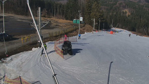 Skiareál Troják - Otočná kamera, svah A - 5.3.2026 v 10:30 Skiareál Troják - Otočná kamera, svah A - 5.3.2026 v 10:30