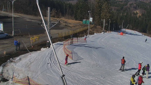 Skiareál Troják - Otočná kamera, svah A - 5.3.2026 v 11:30 Skiareál Troják - Otočná kamera, svah A - 5.3.2026 v 11:30
