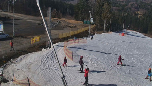 Skiareál Troják - Otočná kamera, svah A - 5.3.2026 v 13:00 Skiareál Troják - Otočná kamera, svah A - 5.3.2026 v 13:00