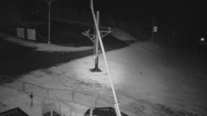 Skiareál Troják - Otočná kamera, svah A - 15.5.2026 v 01:00 Skiareál Troják - Otočná kamera, svah A - 15.5.2026 v 01:00