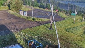 Skiareál Troják - Otočná kamera, svah A - 2.6.2026 v 06:00 Skiareál Troják - Otočná kamera, svah A - 2.6.2026 v 06:00