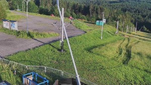 Skiareál Troják - Otočná kamera, svah A - 8.6.2026 v 06:00 Skiareál Troják - Otočná kamera, svah A - 8.6.2026 v 06:00
