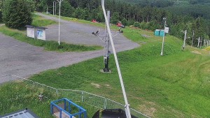 Skiareál Troják - Otočná kamera, svah A - 9.6.2026 v 10:30 Skiareál Troják - Otočná kamera, svah A - 9.6.2026 v 10:30