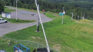 Skiareál Troják - Otočná kamera, svah A - 9.6.2026 v 11:00 Skiareál Troják - Otočná kamera, svah A - 9.6.2026 v 11:00