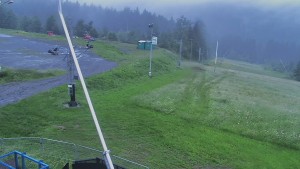 Skiareál Troják - Otočná kamera, svah A - 13.6.2026 v 05:00 Skiareál Troják - Otočná kamera, svah A - 13.6.2026 v 05:00