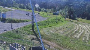 Ośrodek narciarski Troják - Obrotowa kamera, stok A - 24.6.2026 v 17:30 Ośrodek narciarski Troják - Obrotowa kamera, stok A - 24.6.2026 v 17:30