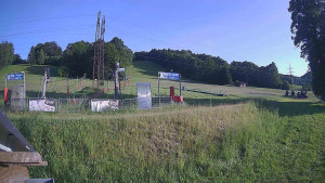 Skiareál Lázeňský vrch - Sjezdovka - 13.6.2025 v 19:04 Skiareál Lázeňský vrch - Sjezdovka - 13.6.2025 v 19:04