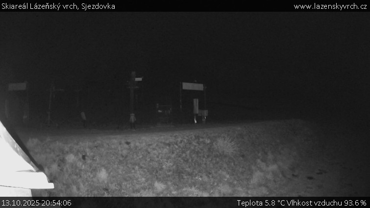 Skiareál Lázeňský vrch - Sjezdovka - 13.10.2025 v 20:54 Skiareál Lázeňský vrch - Sjezdovka - 13.10.2025 v 20:54