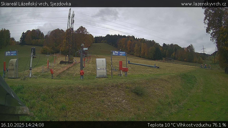 Skiareál Lázeňský vrch - Sjezdovka - 16.10.2025 v 14:24 Skiareál Lázeňský vrch - Sjezdovka - 16.10.2025 v 14:24