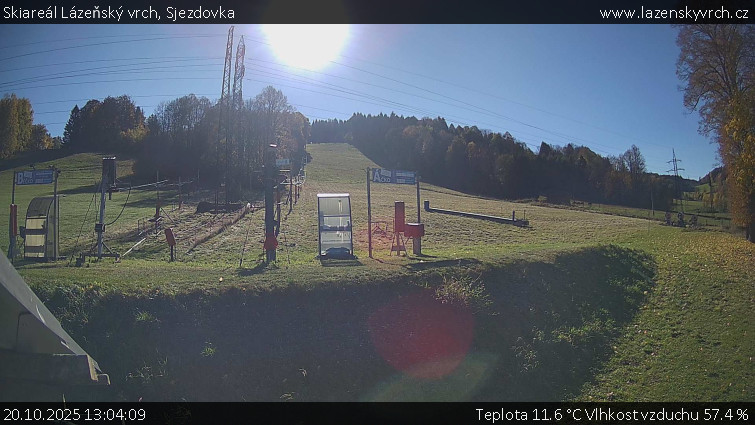 Skiareál Lázeňský vrch - Sjezdovka - 20.10.2025 v 13:04 Skiareál Lázeňský vrch - Sjezdovka - 20.10.2025 v 13:04