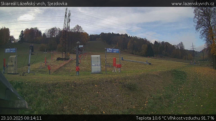 Skiareál Lázeňský vrch - Sjezdovka - 23.10.2025 v 08:14 Skiareál Lázeňský vrch - Sjezdovka - 23.10.2025 v 08:14