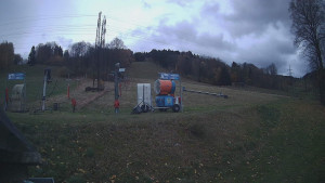 Skiareál Lázeňský vrch - Sjezdovka - 27.10.2025 v 06:09 Skiareál Lázeňský vrch - Sjezdovka - 27.10.2025 v 06:09