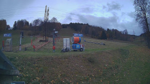 Skiareál Lázeňský vrch - Sjezdovka - 27.10.2025 v 06:29 Skiareál Lázeňský vrch - Sjezdovka - 27.10.2025 v 06:29