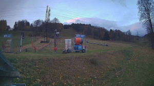 Skiareál Lázeňský vrch - Sjezdovka - 27.10.2025 v 06:34 Skiareál Lázeňský vrch - Sjezdovka - 27.10.2025 v 06:34