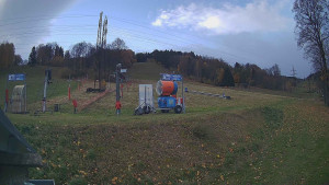 Skiareál Lázeňský vrch - Sjezdovka - 27.10.2025 v 07:04 Skiareál Lázeňský vrch - Sjezdovka - 27.10.2025 v 07:04