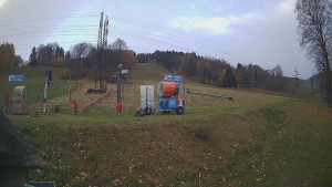 Skiareál Lázeňský vrch - Sjezdovka - 27.10.2025 v 07:09 Skiareál Lázeňský vrch - Sjezdovka - 27.10.2025 v 07:09