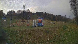Skiareál Lázeňský vrch - Sjezdovka - 27.10.2025 v 07:39 Skiareál Lázeňský vrch - Sjezdovka - 27.10.2025 v 07:39