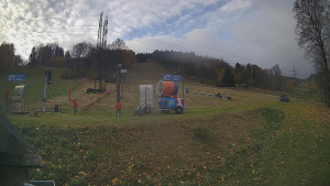 Skiareál Lázeňský vrch - Sjezdovka - 27.10.2025 v 07:44 Skiareál Lázeňský vrch - Sjezdovka - 27.10.2025 v 07:44