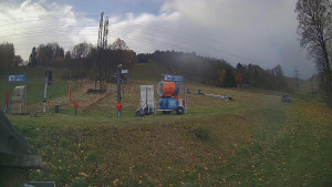 Skiareál Lázeňský vrch - Sjezdovka - 27.10.2025 v 08:04 Skiareál Lázeňský vrch - Sjezdovka - 27.10.2025 v 08:04