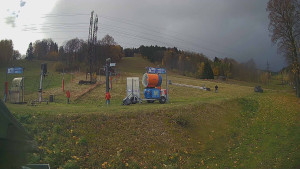 Skiareál Lázeňský vrch - Sjezdovka - 27.10.2025 v 08:24 Skiareál Lázeňský vrch - Sjezdovka - 27.10.2025 v 08:24