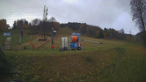 Skiareál Lázeňský vrch - Sjezdovka - 27.10.2025 v 09:24 Skiareál Lázeňský vrch - Sjezdovka - 27.10.2025 v 09:24