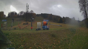 Skiareál Lázeňský vrch - Sjezdovka - 27.10.2025 v 10:09 Skiareál Lázeňský vrch - Sjezdovka - 27.10.2025 v 10:09