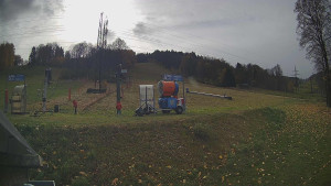 Skiareál Lázeňský vrch - Sjezdovka - 27.10.2025 v 11:09 Skiareál Lázeňský vrch - Sjezdovka - 27.10.2025 v 11:09