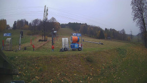 Skiareál Lázeňský vrch - Sjezdovka - 27.10.2025 v 12:24 Skiareál Lázeňský vrch - Sjezdovka - 27.10.2025 v 12:24