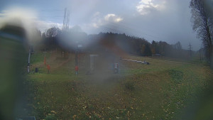 Skiareál Lázeňský vrch - Sjezdovka - 27.10.2025 v 15:04 Skiareál Lázeňský vrch - Sjezdovka - 27.10.2025 v 15:04