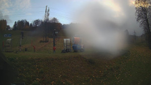 Skiareál Lázeňský vrch - Sjezdovka - 27.10.2025 v 16:24 Skiareál Lázeňský vrch - Sjezdovka - 27.10.2025 v 16:24