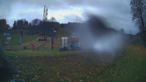 Skiareál Lázeňský vrch - Sjezdovka - 27.10.2025 v 16:49 Skiareál Lázeňský vrch - Sjezdovka - 27.10.2025 v 16:49