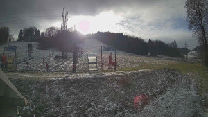 Skiareál Lázeňský vrch - Sjezdovka - 24.11.2025 v 12:09 Skiareál Lázeňský vrch - Sjezdovka - 24.11.2025 v 12:09