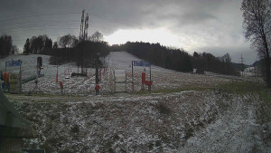 Skiareál Lázeňský vrch - Sjezdovka - 24.11.2025 v 12:19 Skiareál Lázeňský vrch - Sjezdovka - 24.11.2025 v 12:19