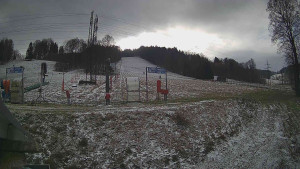 Skiareál Lázeňský vrch - Sjezdovka - 24.11.2025 v 12:24 Skiareál Lázeňský vrch - Sjezdovka - 24.11.2025 v 12:24