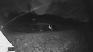 Skiareál Lázeňský vrch - Sjezdovka - 7.12.2025 v 00:54 Skiareál Lázeňský vrch - Sjezdovka - 7.12.2025 v 00:54