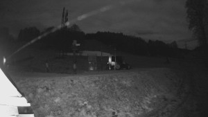 Skiareál Lázeňský vrch - Sjezdovka - 7.12.2025 v 03:44 Skiareál Lázeňský vrch - Sjezdovka - 7.12.2025 v 03:44