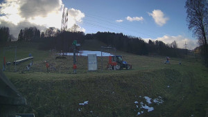 Skiareál Lázeňský vrch - Sjezdovka - 7.12.2025 v 10:34 Skiareál Lázeňský vrch - Sjezdovka - 7.12.2025 v 10:34
