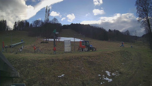 Skiareál Lázeňský vrch - Sjezdovka - 7.12.2025 v 13:29 Skiareál Lázeňský vrch - Sjezdovka - 7.12.2025 v 13:29