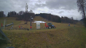 Skiareál Lázeňský vrch - Sjezdovka - 11.12.2025 v 10:04 Skiareál Lázeňský vrch - Sjezdovka - 11.12.2025 v 10:04