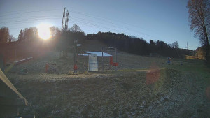 Skiareál Lázeňský vrch - Sjezdovka - 13.12.2025 v 10:54 Skiareál Lázeňský vrch - Sjezdovka - 13.12.2025 v 10:54
