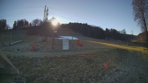 Skiareál Lázeňský vrch - Sjezdovka - 13.12.2025 v 12:04 Skiareál Lázeňský vrch - Sjezdovka - 13.12.2025 v 12:04