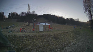 Skiareál Lázeňský vrch - Sjezdovka - 13.12.2025 v 13:44 Skiareál Lázeňský vrch - Sjezdovka - 13.12.2025 v 13:44