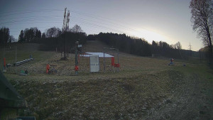 Skiareál Lázeňský vrch - Sjezdovka - 13.12.2025 v 14:19 Skiareál Lázeňský vrch - Sjezdovka - 13.12.2025 v 14:19