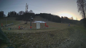 Skiareál Lázeňský vrch - Sjezdovka - 13.12.2025 v 15:04 Skiareál Lázeňský vrch - Sjezdovka - 13.12.2025 v 15:04