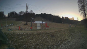 Skiareál Lázeňský vrch - Sjezdovka - 13.12.2025 v 15:34 Skiareál Lázeňský vrch - Sjezdovka - 13.12.2025 v 15:34